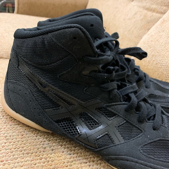 Asics Wrestling shoes sold - Picture 4 of 7